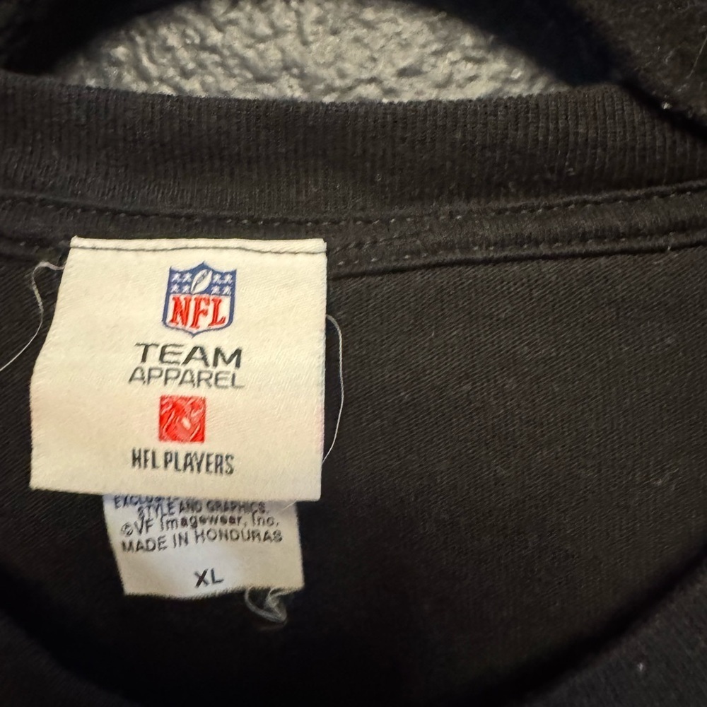 NFL Black and Red 49ers Kaepernick Short Sleeve Tee Size XL - Picture 3 of 4